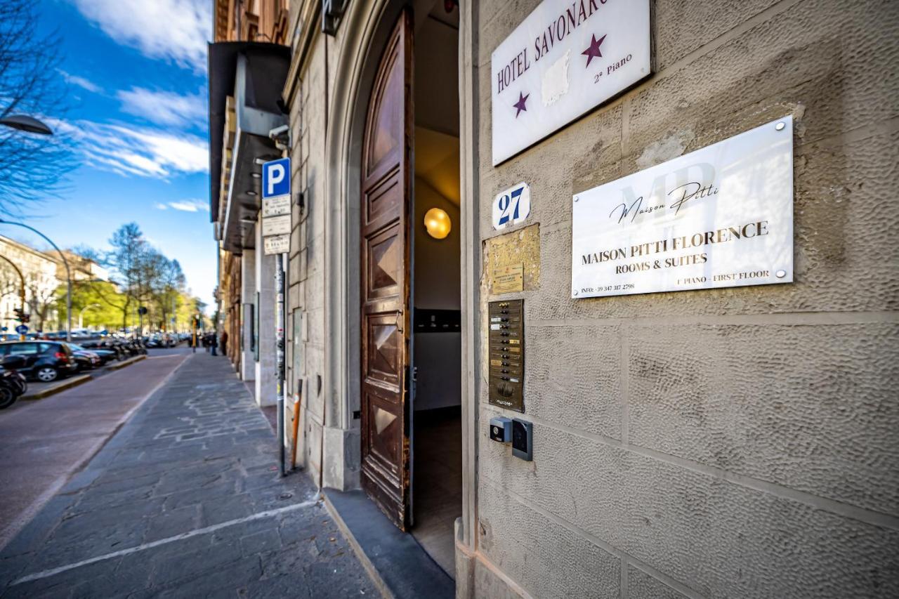 Maison Pitti Firenze Bagian luar foto