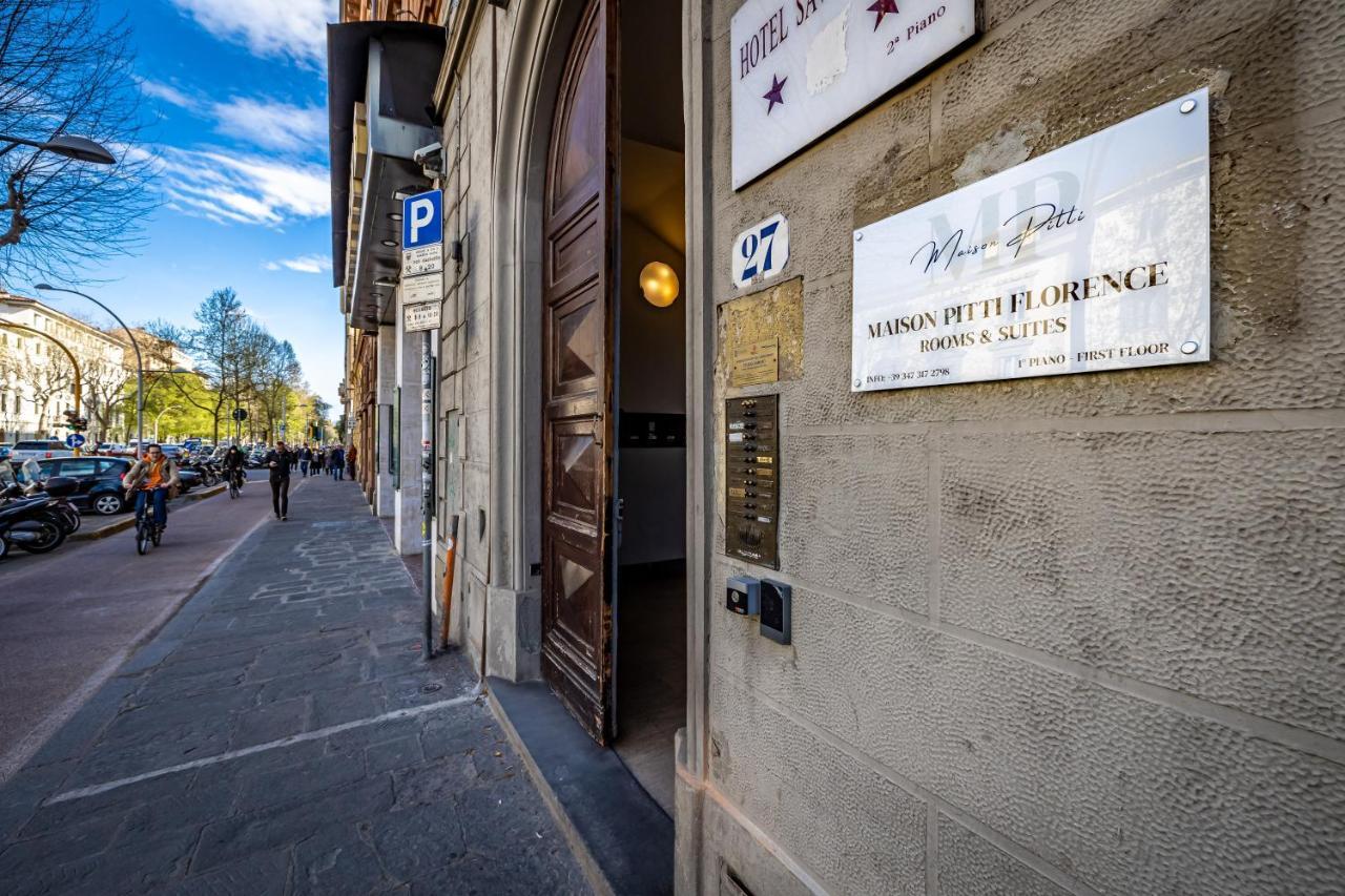 Maison Pitti Firenze Bagian luar foto