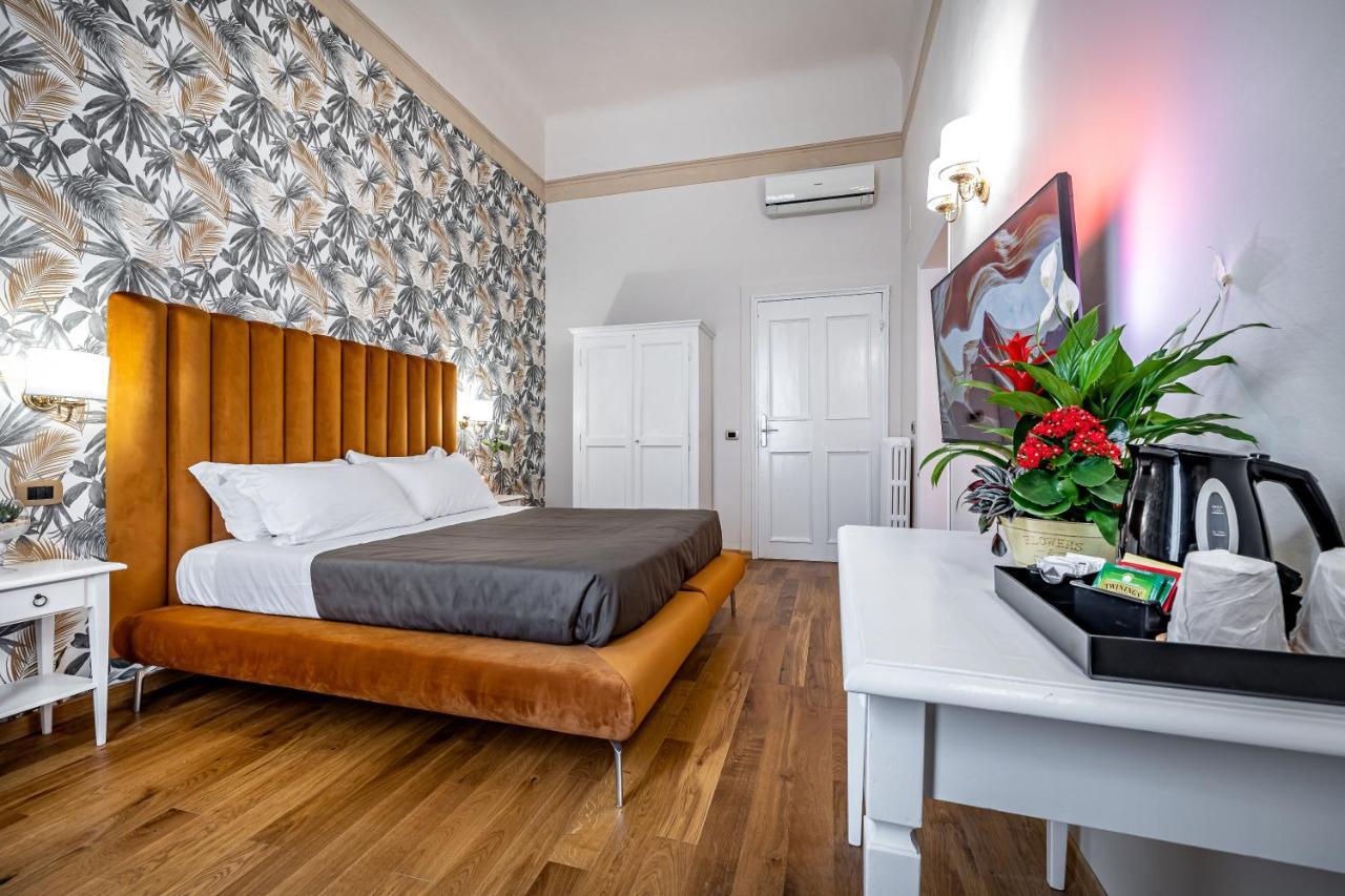 Maison Pitti Firenze Bagian luar foto