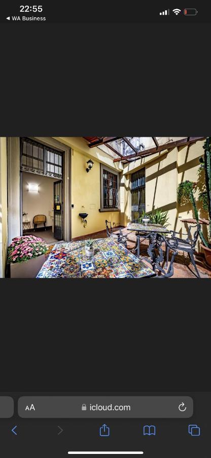 Maison Pitti Firenze Bagian luar foto