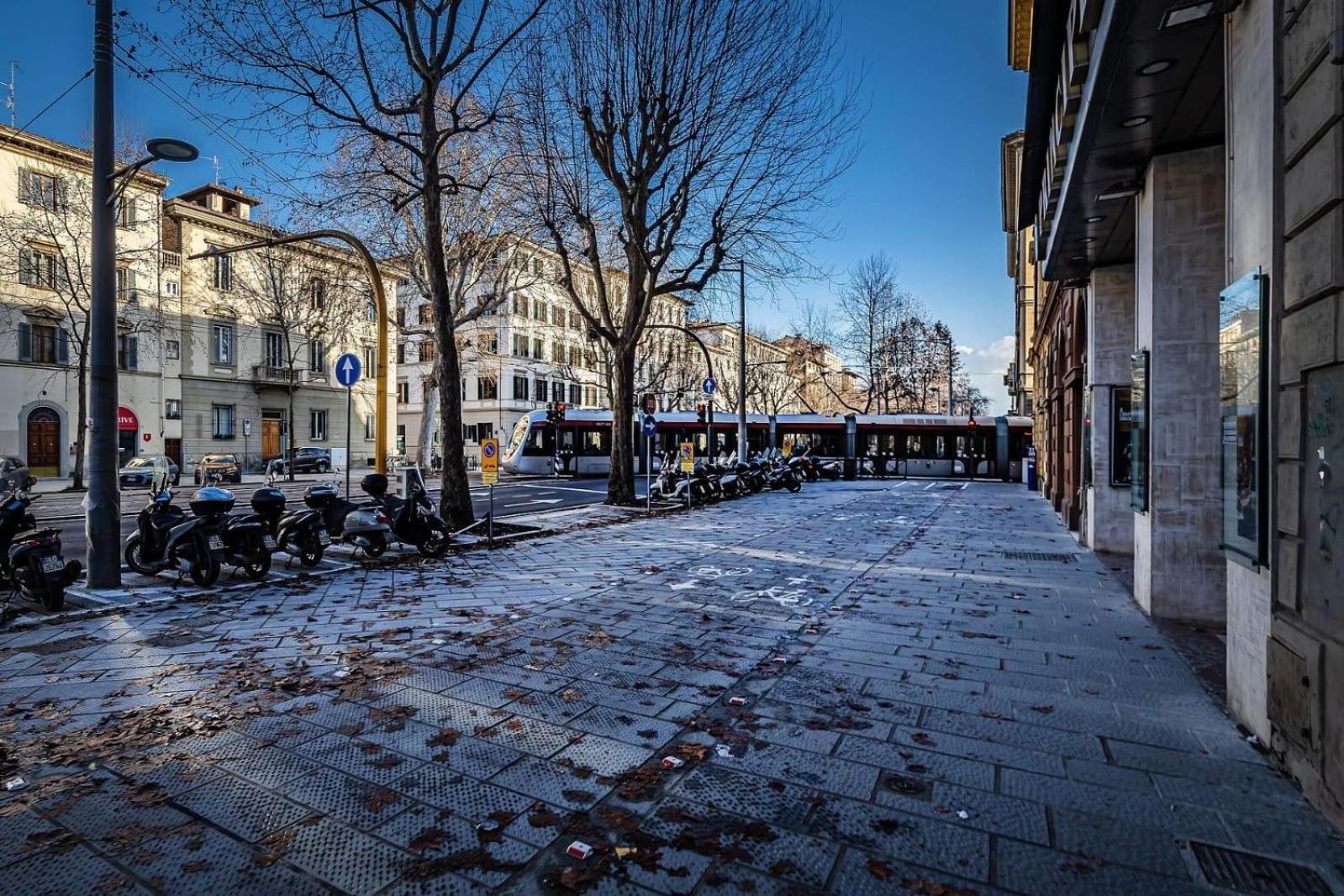 Maison Pitti Firenze Bagian luar foto